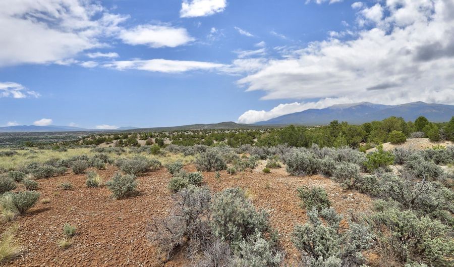 1 Hoyo Rd, Arroyo Hondo, NM 87513 - 0 Beds, 0 Bath