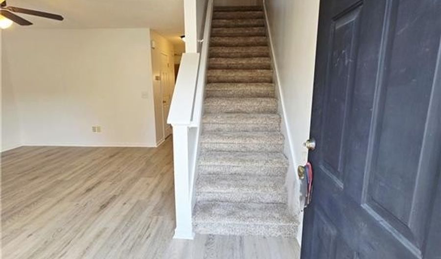 112 Madison Pl, Adairsville, GA 30103 - 2 Beds, 3 Bath