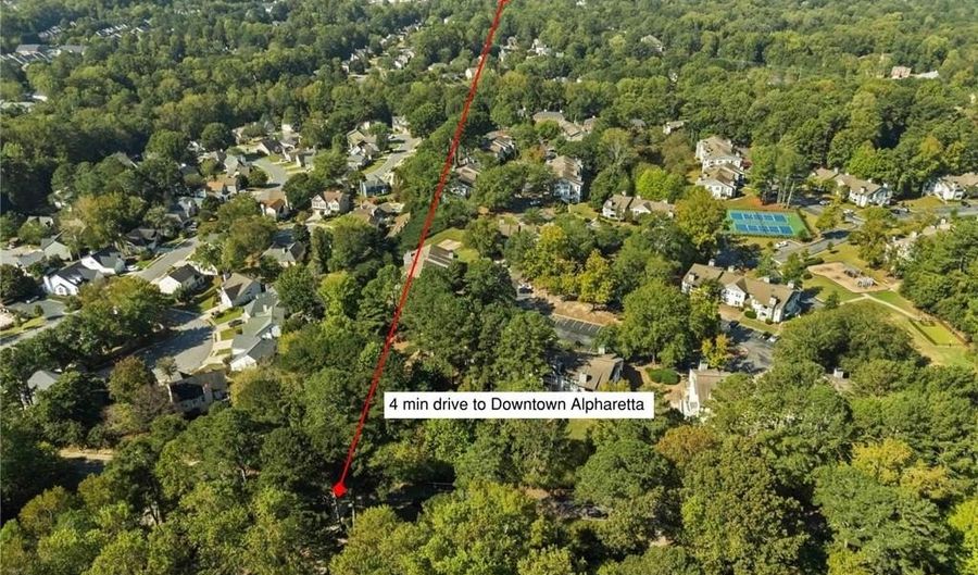 721 Wedgewood Dr B, Alpharetta, GA 30009 - 2 Beds, 1 Bath