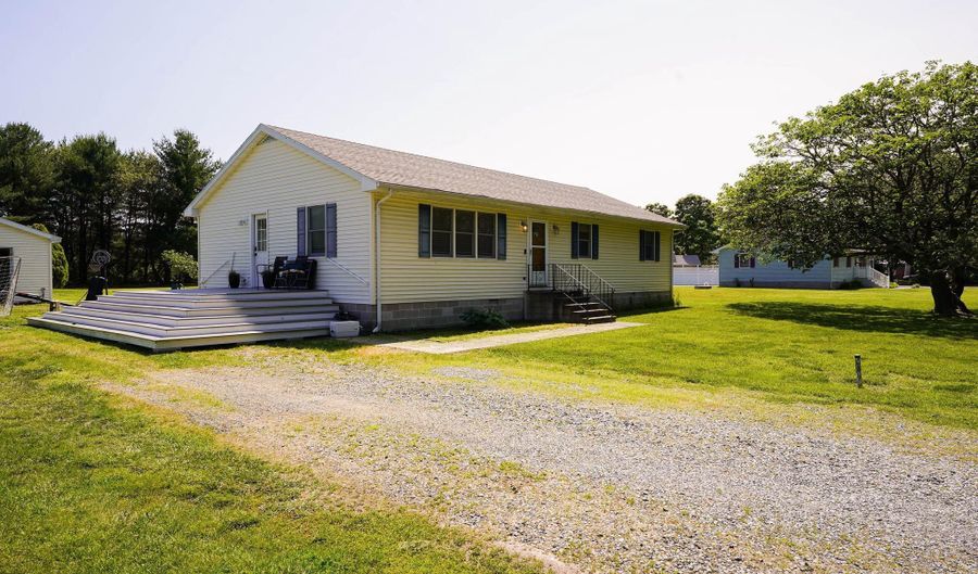 10564 WALLER Rd, Laurel, DE 19956 - 3 Beds, 2 Bath
