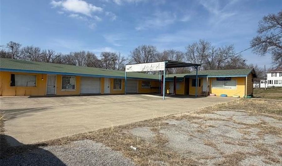161 N Mississippi Ave, Atoka, OK 74525 - 0 Beds, 0 Bath
