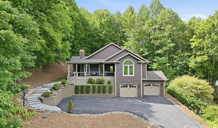 43 Smokemont Dr, Arden, NC 28704 - 3 Beds, 3 Bath