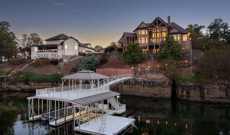 99 BLUFF POINTE Dr, Arley, AL 35541 - 5 Beds, 7 Bath