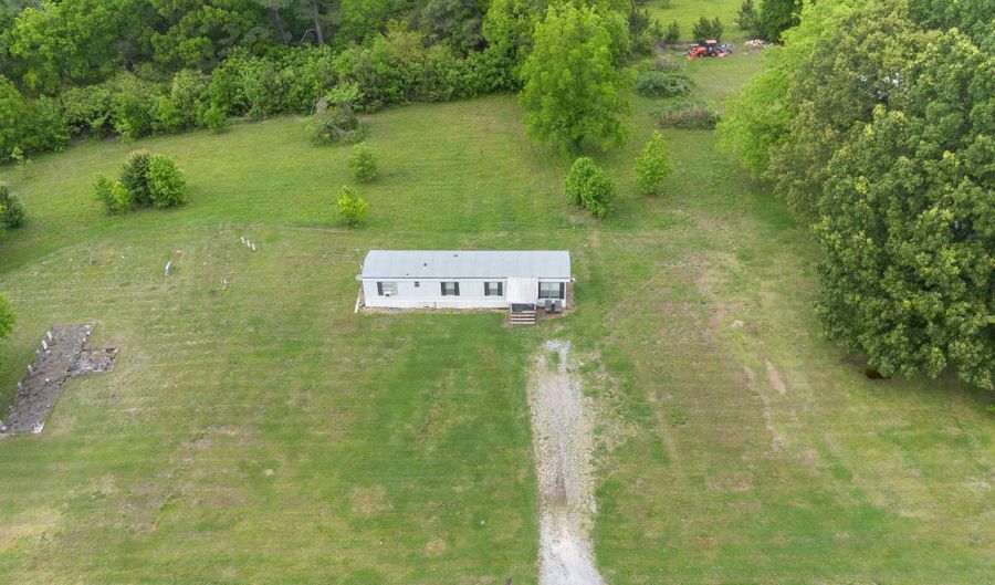 21392 Alabama Highway 68, Albertville, AL 35951 - 2 Beds, 1 Bath