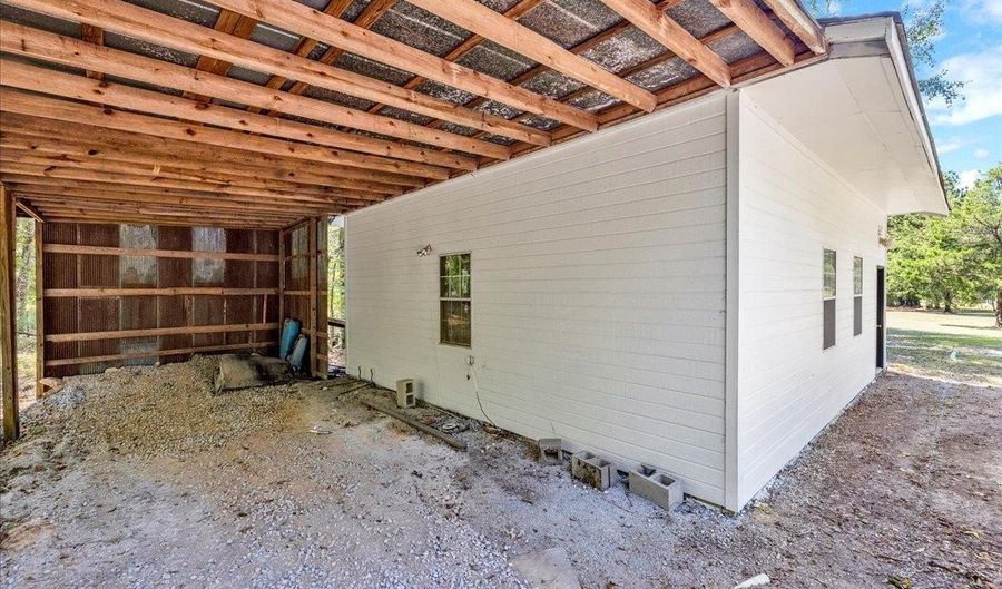 960 CAMP BRANCH Rd, Alabaster, AL 35007 - 4 Beds, 4 Bath