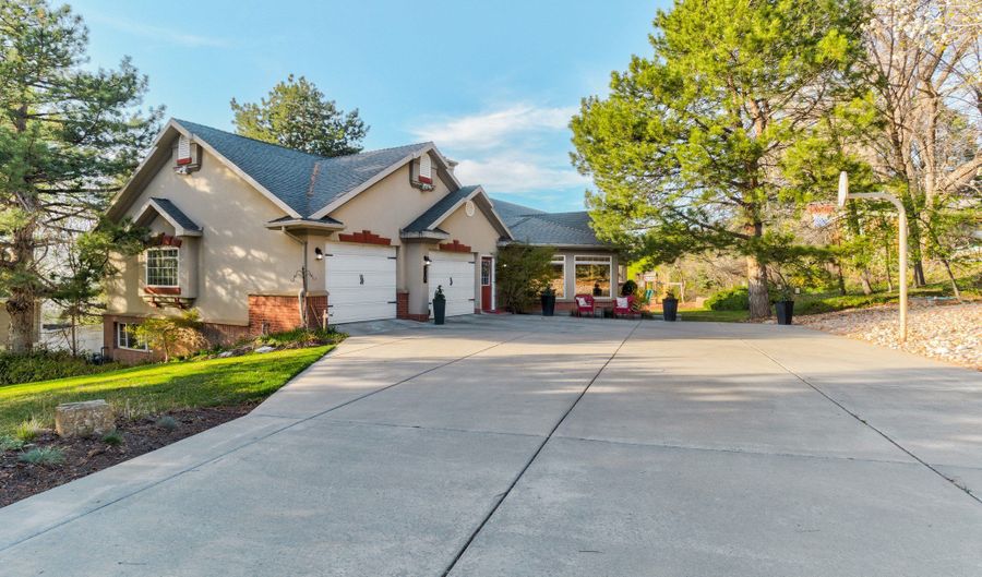 775 E 1500 S, Bountiful, UT 84010 - 7 Beds, 5 Bath