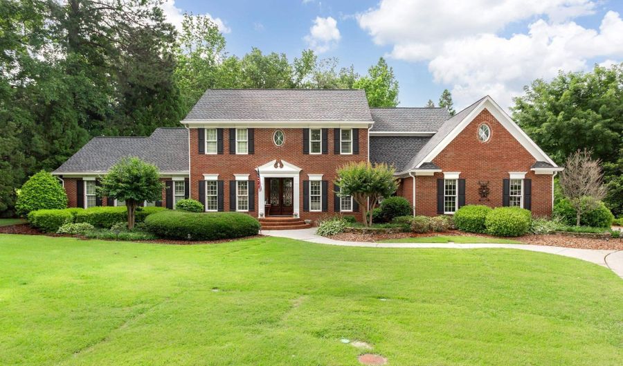 14 COUNTRY SQUIRE Rd, Anniston, AL 36207 - 5 Beds, 7 Bath
