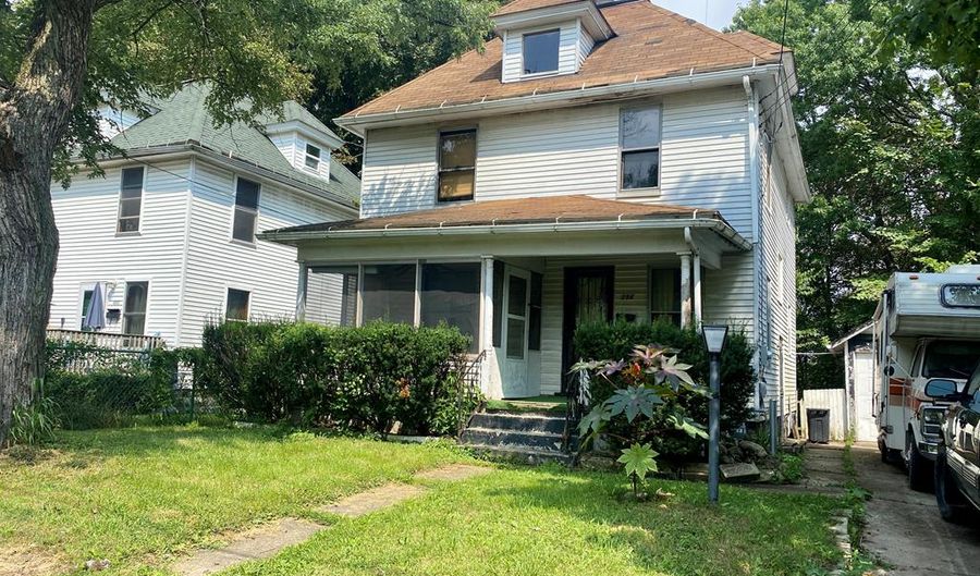 396 W FIFTH St, Mansfield, OH 44903 - 3 Beds, 1 Bath