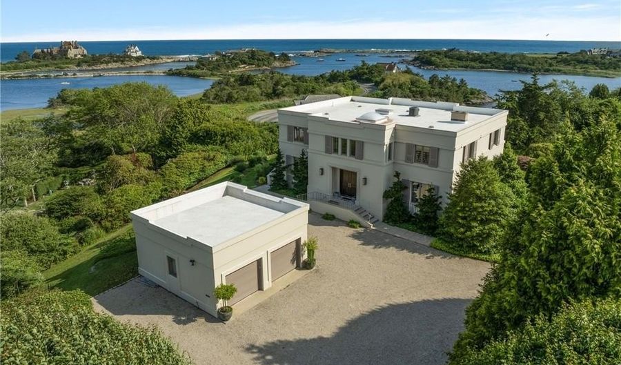 283 Ocean Ave, Newport, RI 02840 - 6 Beds, 8 Bath