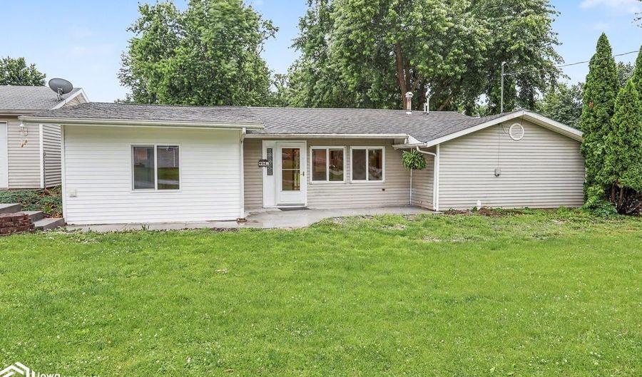 904 6th Ave E, Albia, IA 52531 - 2 Beds, 1 Bath