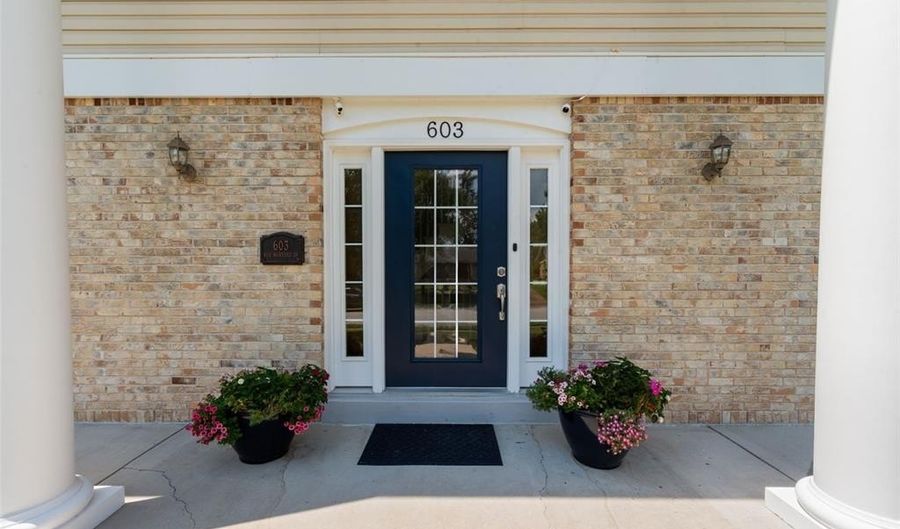 603 Rue Montand Dr, Ballwin, MO 63011 - 4 Beds, 3 Bath
