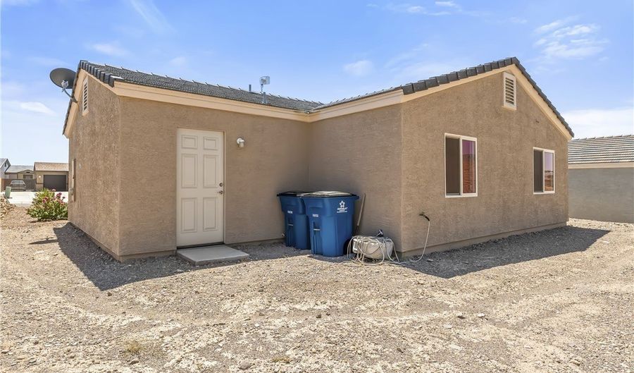 2631 Bear Mountain Loop, Bullhead City, AZ 86442 - 2 Beds, 2 Bath