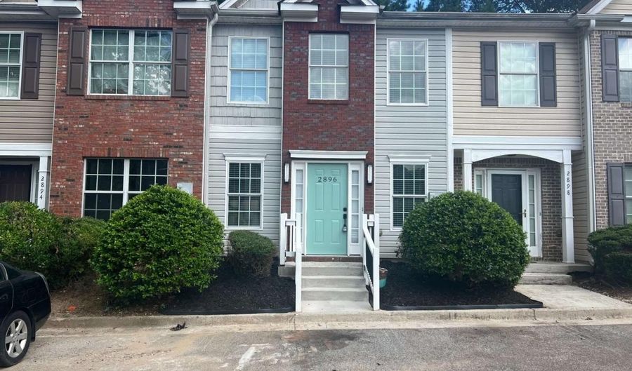 2896 Vining Rdg, Decatur, GA 30034 - 2 Beds, 3 Bath