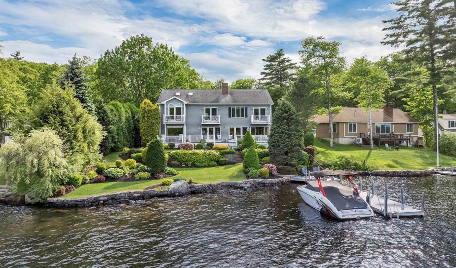 7 Hallin Ct, Alton, NH 03810 - 3 Beds, 4 Bath