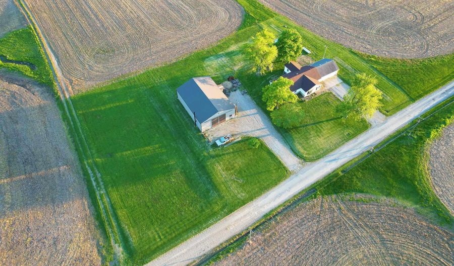 13839 N 2360 Blvd, Allendale, IL 62410 - 3 Beds, 1 Bath