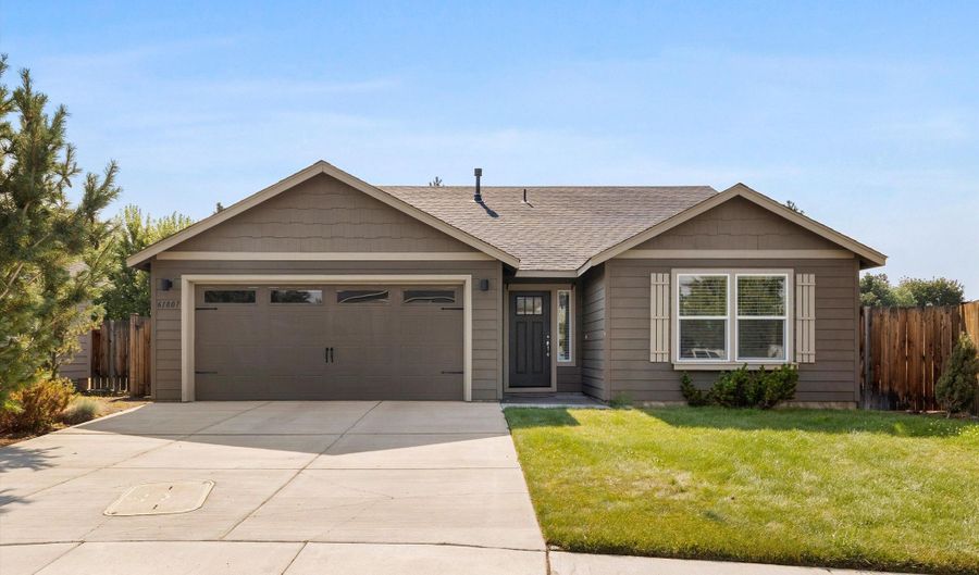 61807 SE Rolo Ct, Bend, OR 97702 - 3 Beds, 2 Bath
