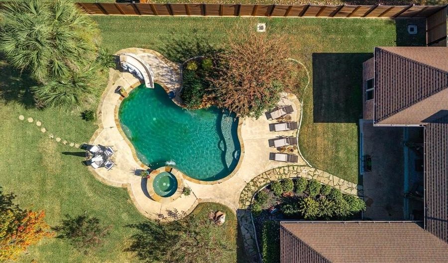 5020 Sweetwater Dr, Benton, LA 71006 - 4 Beds, 3 Bath