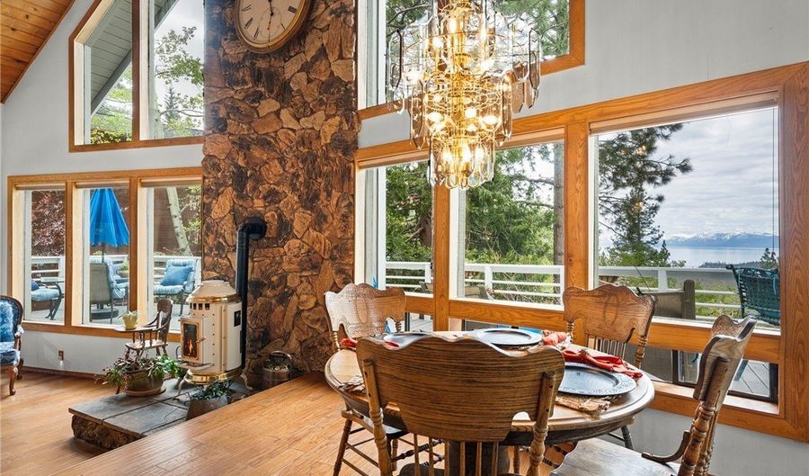 552 Valley Dr, Incline Village, NV 89451 - 2 Beds, 3 Bath