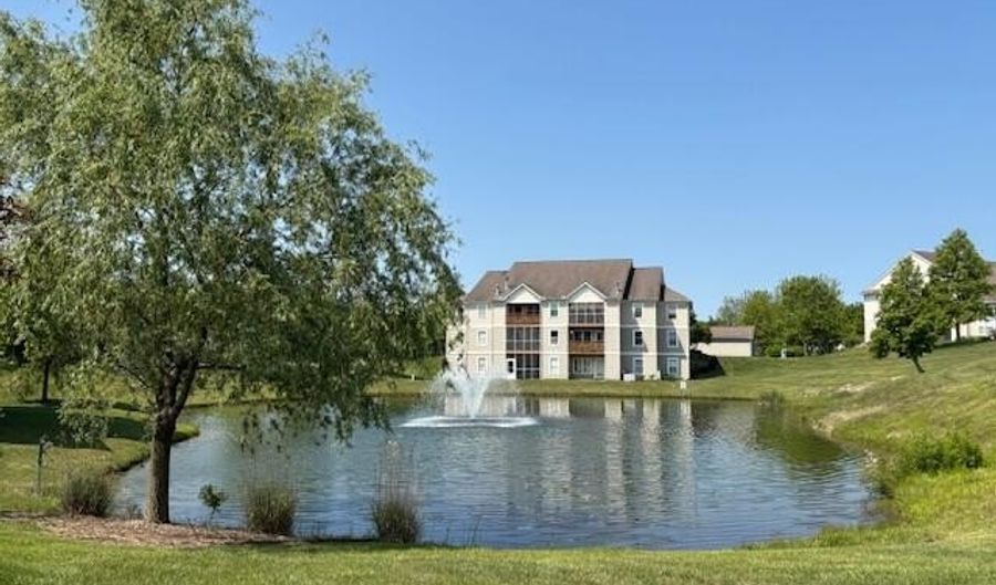 1522 Oakfield Dr, Ann Arbor, MI 48108 - 2 Beds, 2 Bath