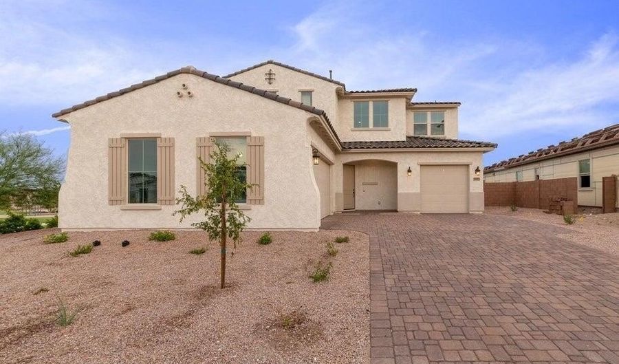 19793 W Earll Dr, Buckeye, AZ 85396 - 6 Beds, 5 Bath