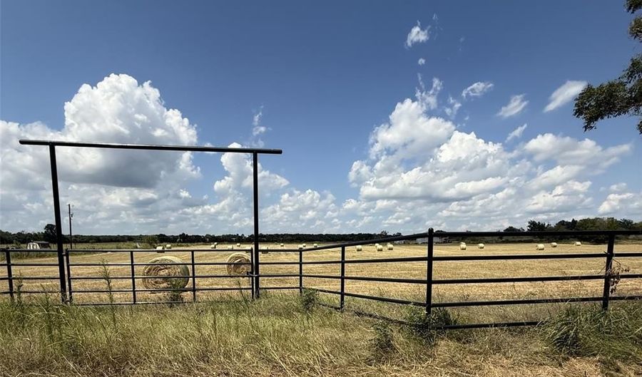 270 Walker Bend Rd, Weatherford, TX 76088 - 0 Beds, 0 Bath