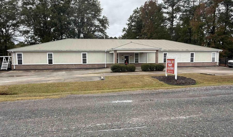 906 Cooley St, Albertville, AL 35950 - 0 Beds, 0 Bath