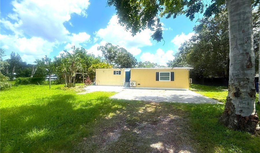 8239 Suncoast Dr, North Fort Myers, FL 33917 - 5 Beds, 3 Bath