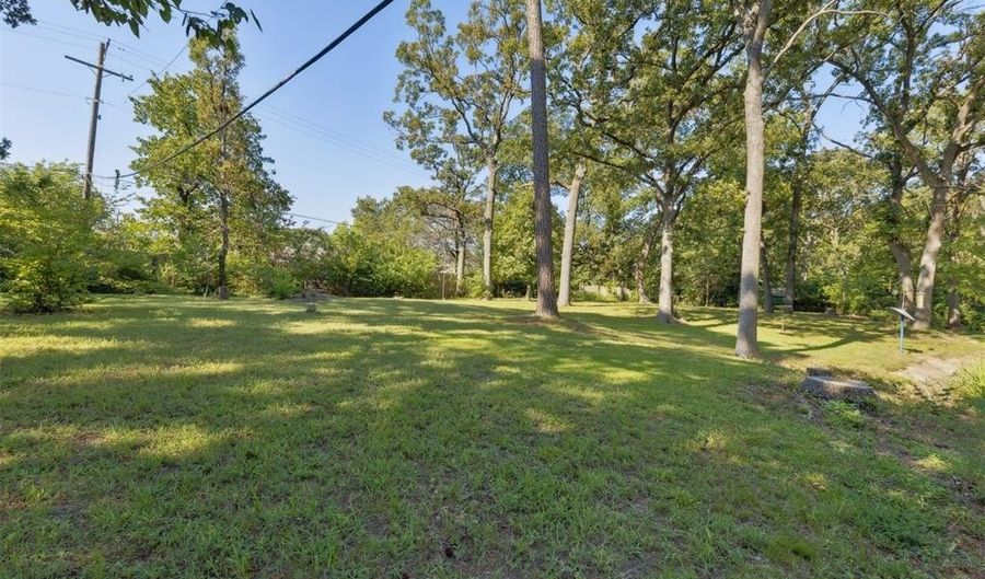 110 Acker Dr, Ada, OK 74820 - 4 Beds, 2 Bath