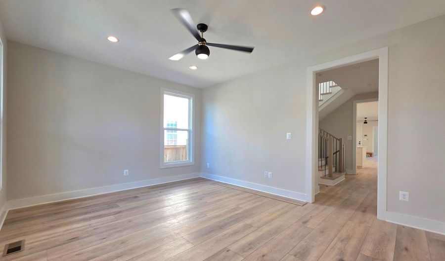 41 E REED Ave, Alexandria, VA 22305 - 4 Beds, 5 Bath