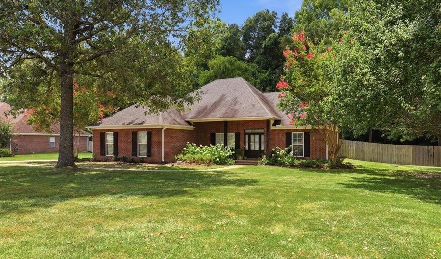 108 Bluebird Cv, Brandon, MS 39042 - 3 Beds, 2 Bath