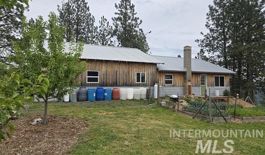 1510 Summitview Driave, Ahsahka, ID 83520 - 2 Beds, 1 Bath
