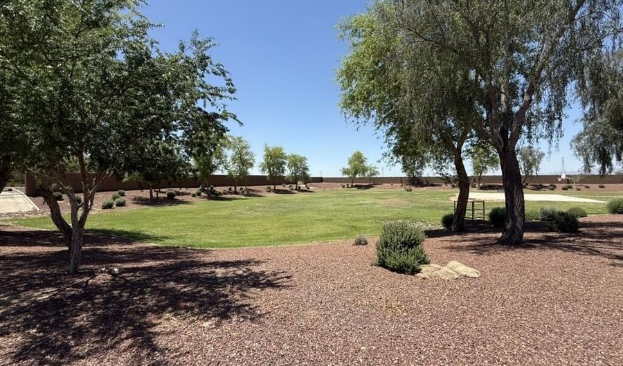 12417 W APACHE St, Avondale, AZ 85323 - 4 Beds, 2 Bath