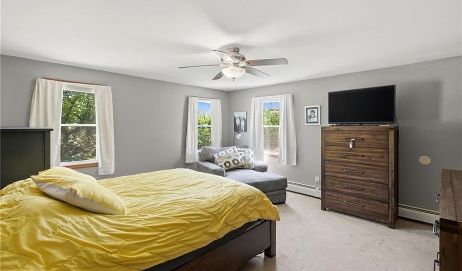 276 Leigh Rd, Cumberland, RI 02864 - 3 Beds, 3 Bath