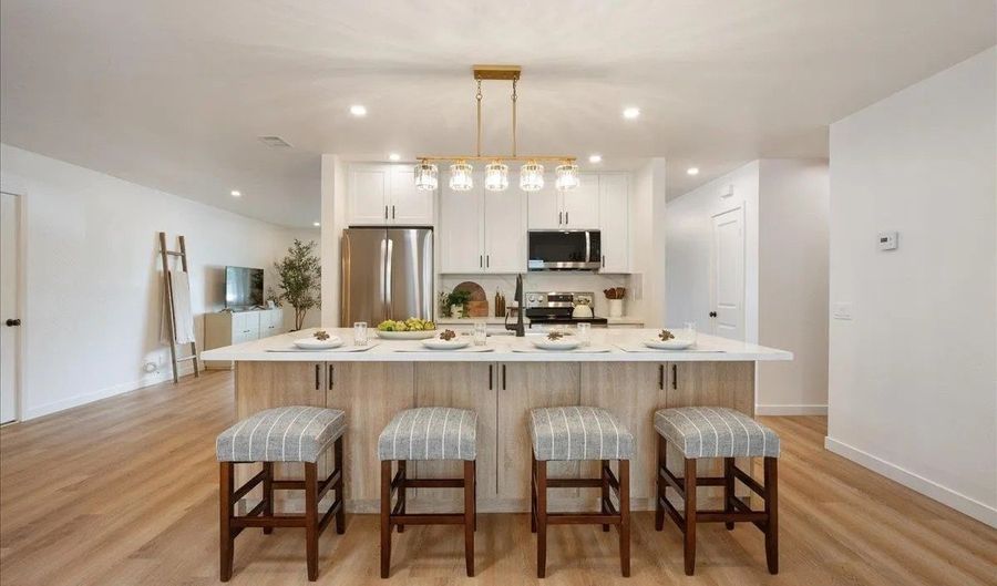 1531 Russell Pl, Escondido, CA 92025 - 3 Beds, 2 Bath