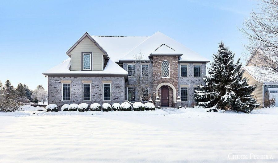 7286 Storey Book Ln SE, Ada, MI 49301 - 6 Beds, 5 Bath