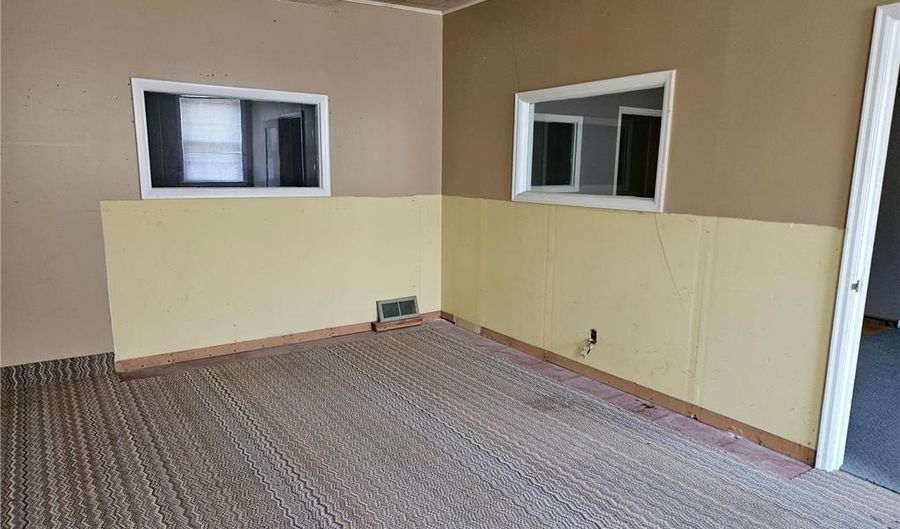 601 W Clark St, Albert Lea, MN 56007 - 0 Beds, 0 Bath