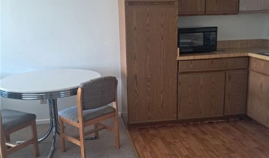 1100 N A Ave B21, Beatty, NV 89003 - 1 Beds, 1 Bath