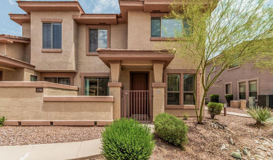 42424 N Gavilan Peak Pkwy 19102, Anthem, AZ 85086 - 3 Beds, 3 Bath