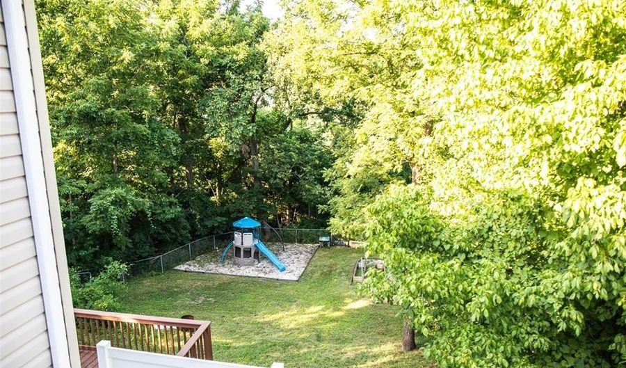 2100 Longview Dr, Arnold, MO 63010 - 4 Beds, 3 Bath