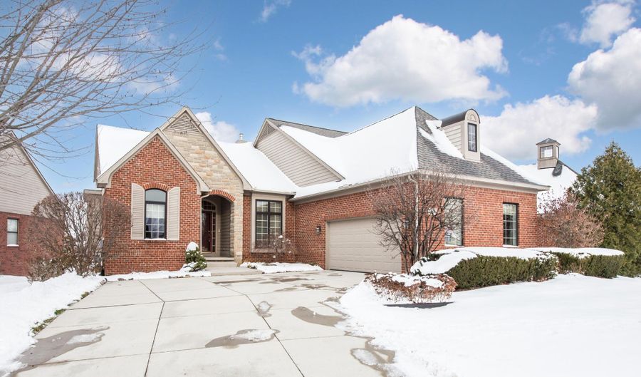 5401 Pinnacle Ct, Ann Arbor, MI 48108 - 2 Beds, 2 Bath