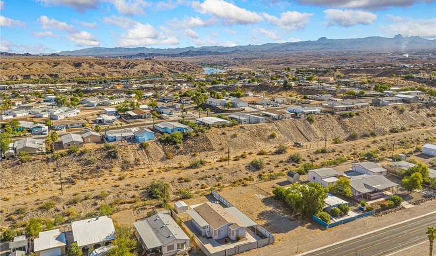 1699 Ramar Rd, Bullhead City, AZ 86442 - 3 Beds, 2 Bath