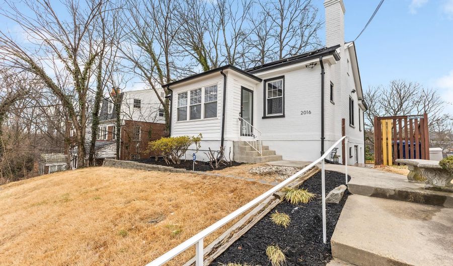 2016 32ND St SE, Washington, DC 20020 - 4 Beds, 3 Bath