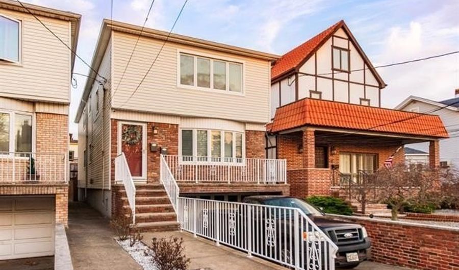 230 AVENUE A 1, Bayonne, NJ 07002 - 3 Beds, 1 Bath