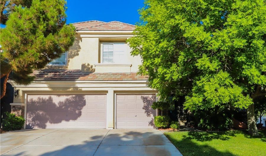 1008 Meadowleah St, Las Vegas, NV 89145 - 4 Beds, 3 Bath