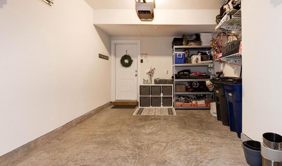 20523 MILBRIDGE Ter, Ashburn, VA 20147 - 3 Beds, 3 Bath
