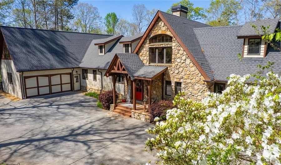 8850 Matt Hwy, Ball Ground, GA 30107 - 5 Beds, 4 Bath