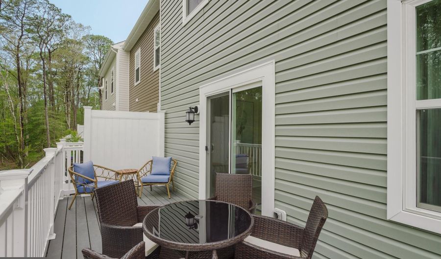 12455 SEA OAKS Ln 1, Berlin, MD 21811 - 3 Beds, 4 Bath