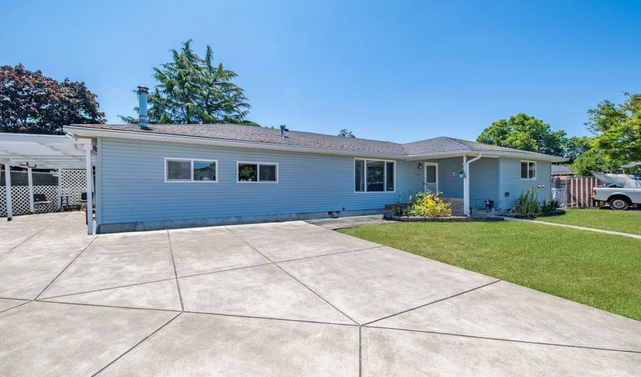 740 36th Pl SE, Albany, OR 97322 - 3 Beds, 2 Bath