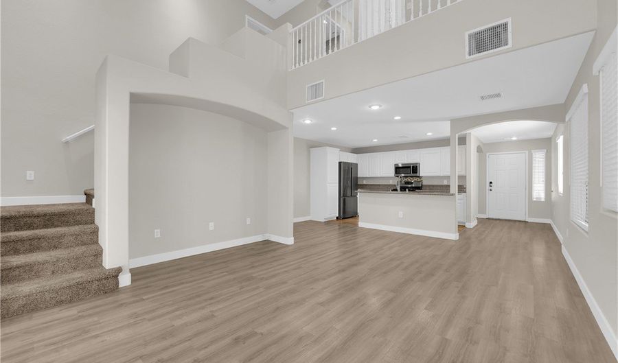 9071 Secret Valley St, Las Vegas, NV 89139 - 3 Beds, 3 Bath