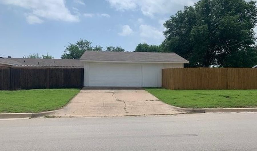 1200 Estes St, Benbrook, TX 76126 - 3 Beds, 2 Bath